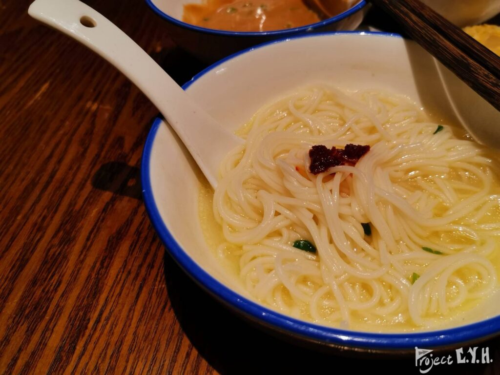 菌王府，菇菇火鍋