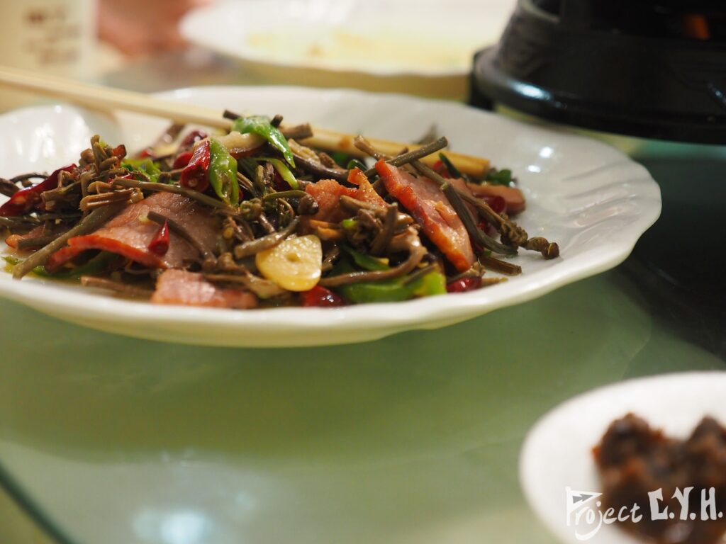 林芝區，菇菇餐