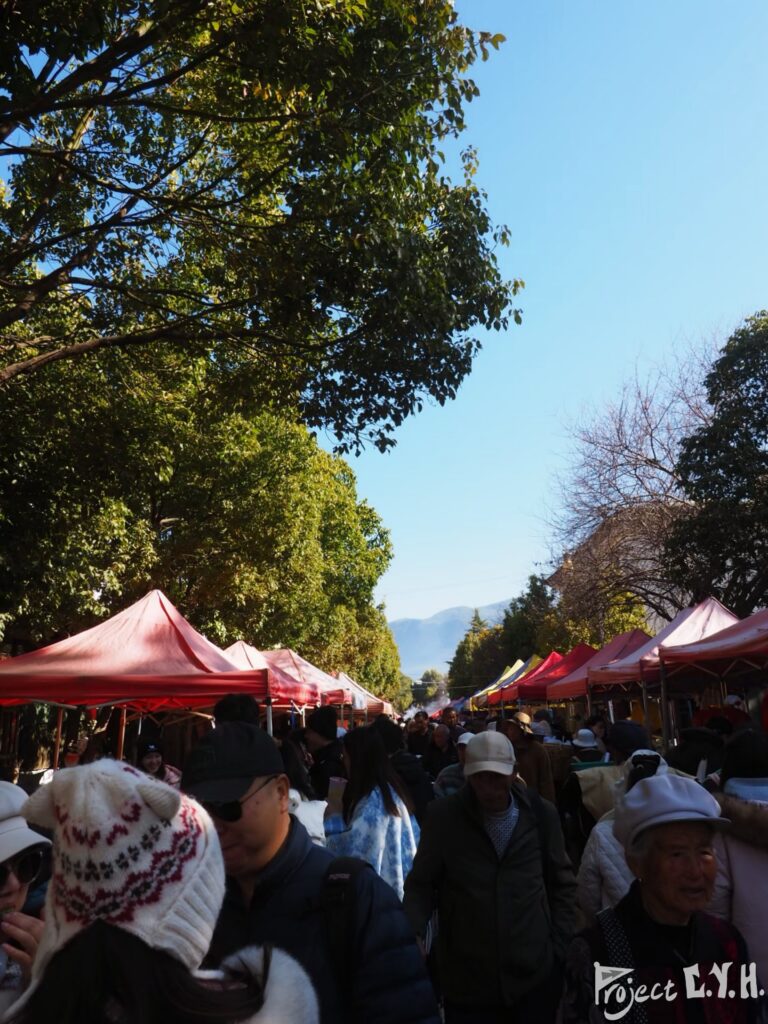 摩肩接踵的沙溪趕集